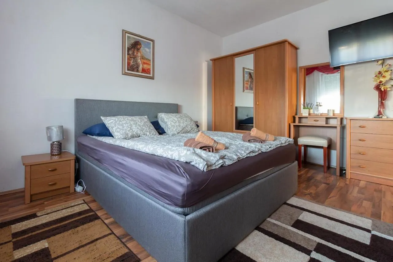 Apartments Ruza Dragove Dugi Otok 0*,