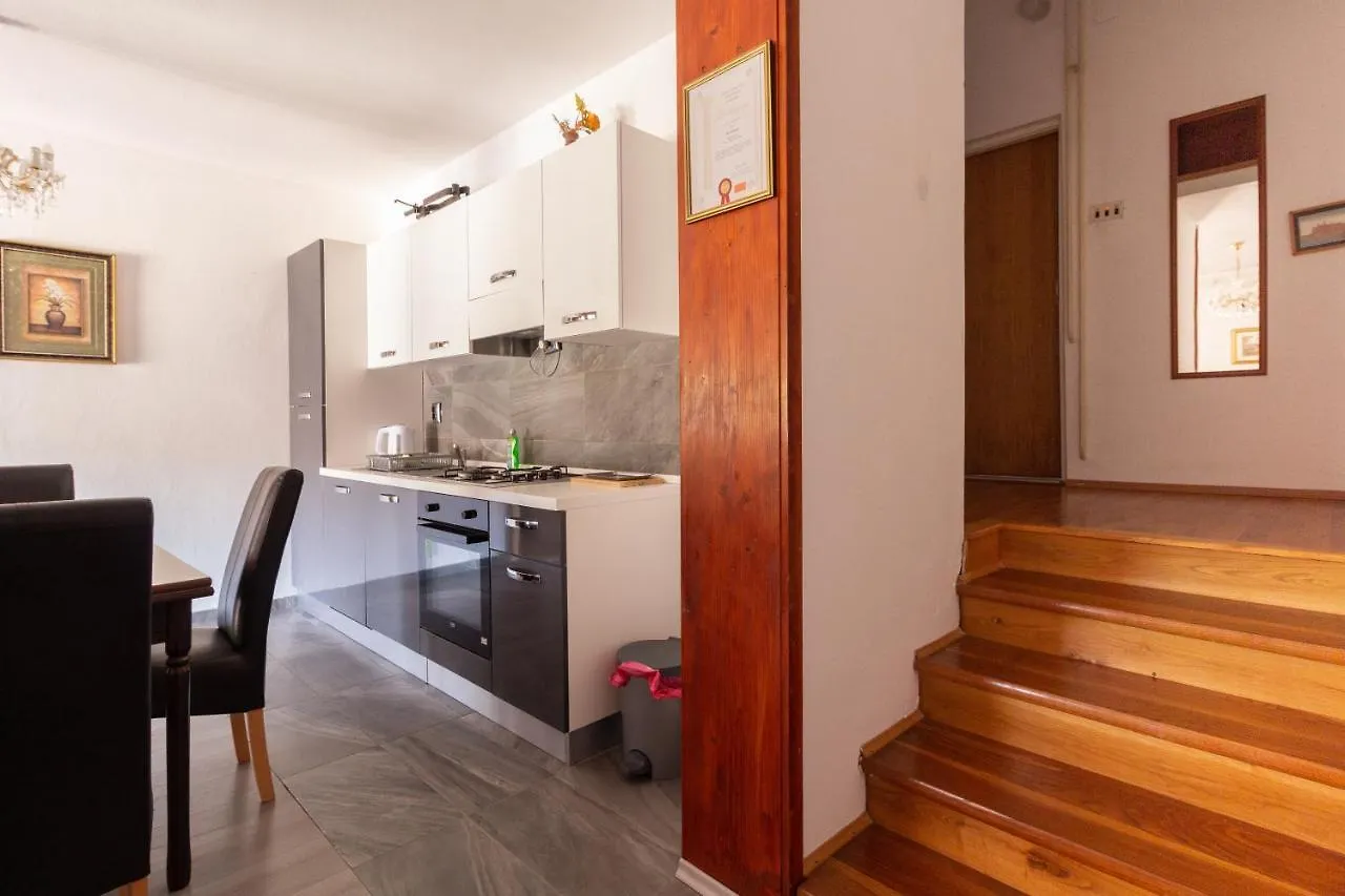 Apartments Ruza Dragove Dugi Otok
