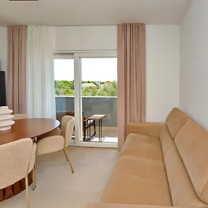  Apartment Mia